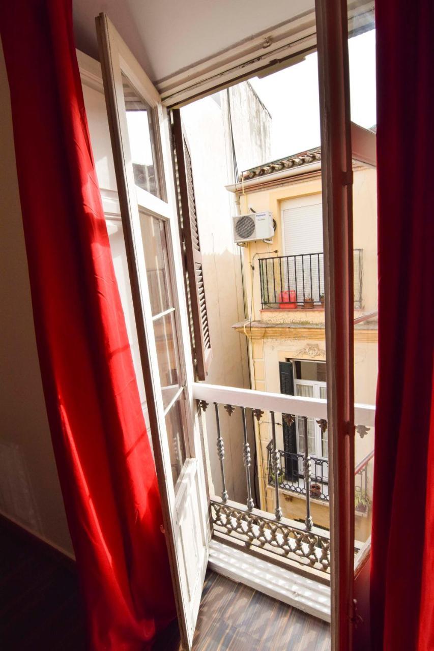 Letmalaga Juan Padilla Center Malaga Exterior photo